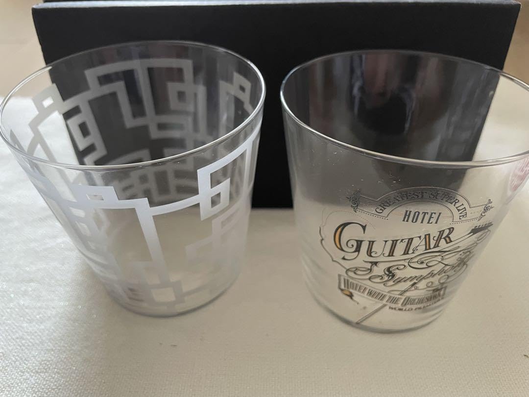 Amazon | 布袋寅泰 ロックグラス | ノーブランド品 | ロックグラス
