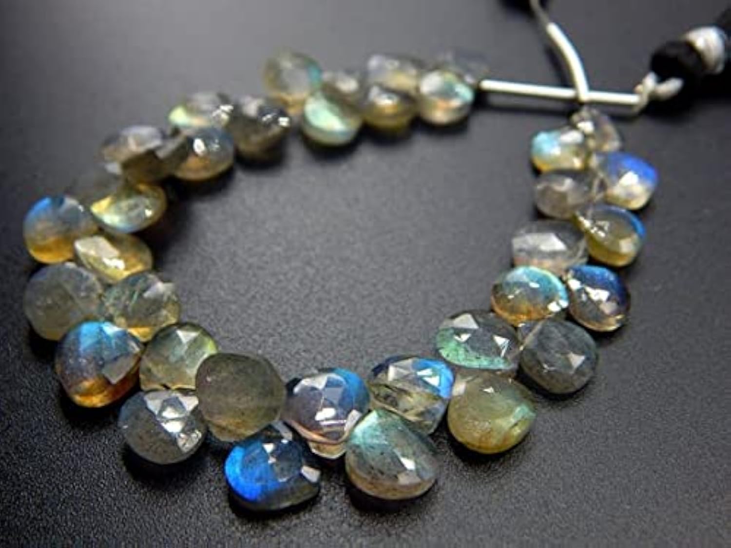 Perles de labradorite authentiques sans défaut pour vos bijoux