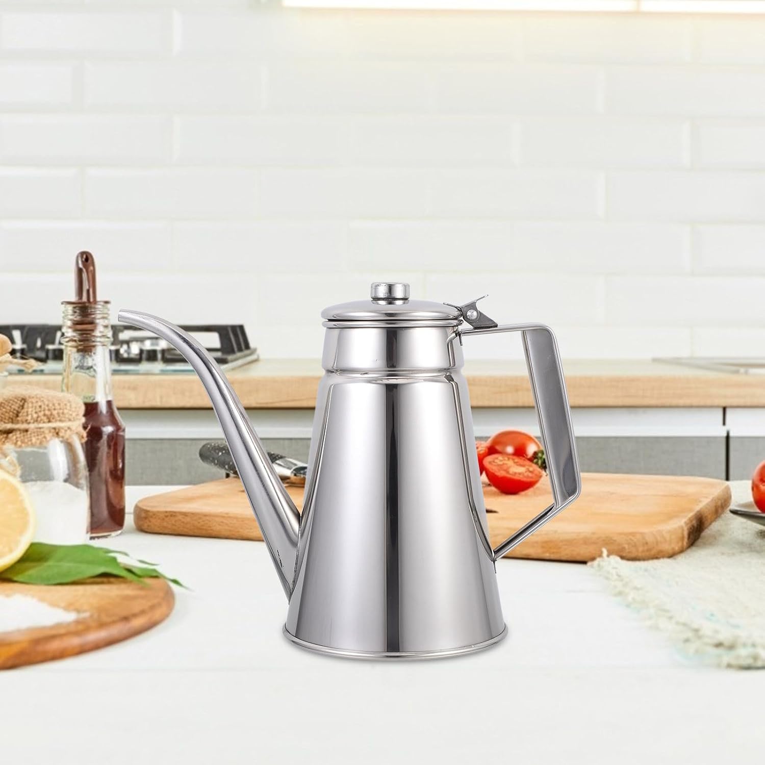 VILLCASE Stainless Steel Oil Pour Bottle 1l Kitchen Olive Oil Dispenser Household Soy Sauce and Vinegar Container Sturdy Storage Can for Home Use