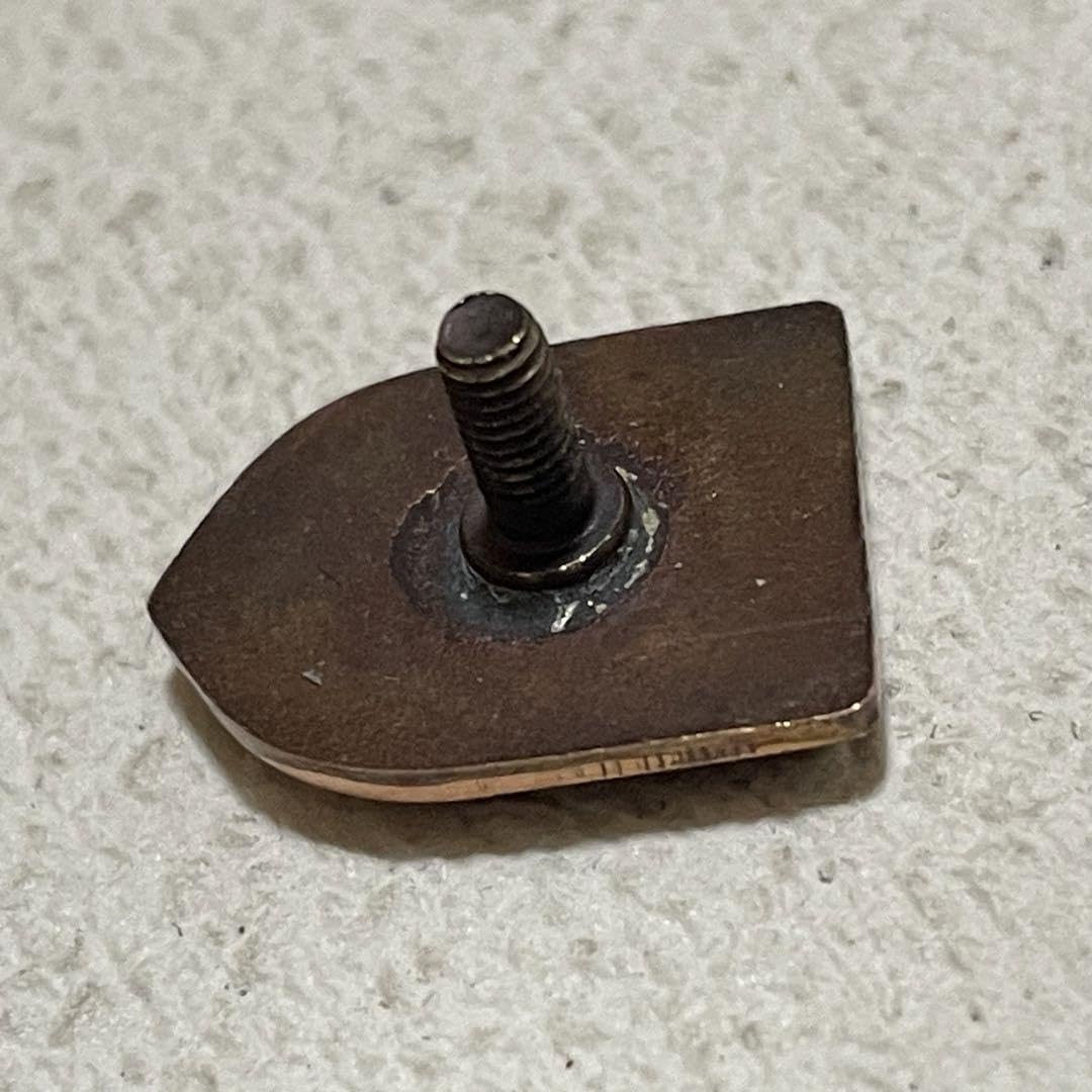 Amazon | トヨタ自動車 トヨタ 社章 ピンバッジ ピンズ | バッジ