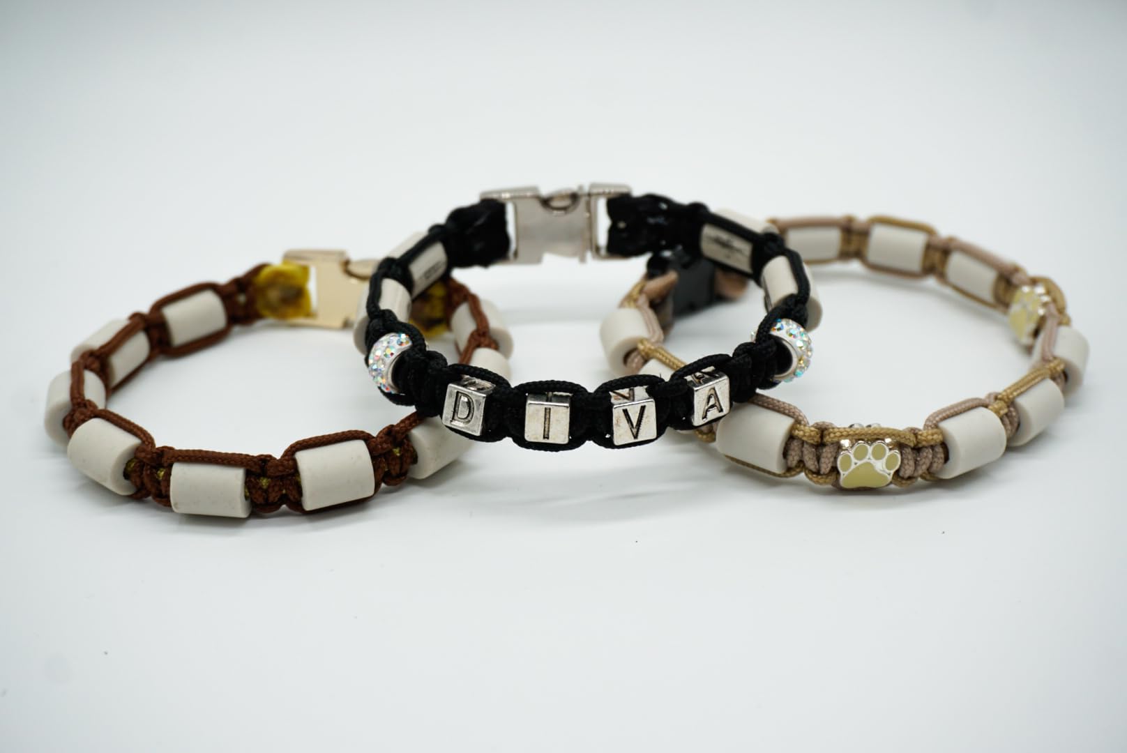 EM-Keramik Halsband für Hunde – Personalisierte Maßanfertigung und individuelle Designs – Handgefertigt in Deutschland