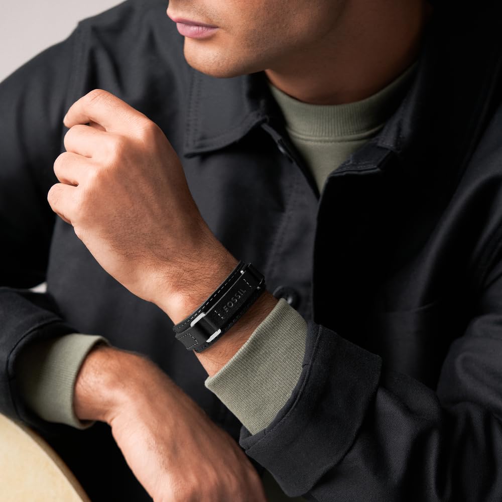 Fossil Herren Leder mit Schnallenverschluss Armband