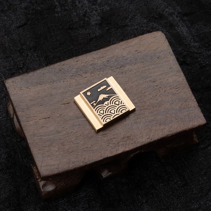 Amazon.com : DBZZ Wave Pattern Camera hot Shoe Cover Camera