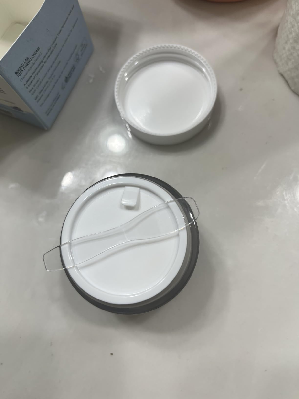 ROUND LAB 1025 Dokdo Cream 2.71 Fl Oz, 48-Hour Deep Hydrating Face Moisturizer for Acne-Prone, Redness and Sensitive Skin with Ceramide, Skin Barrier Repair Face Cream, No Fragrance, Korean Skin Care