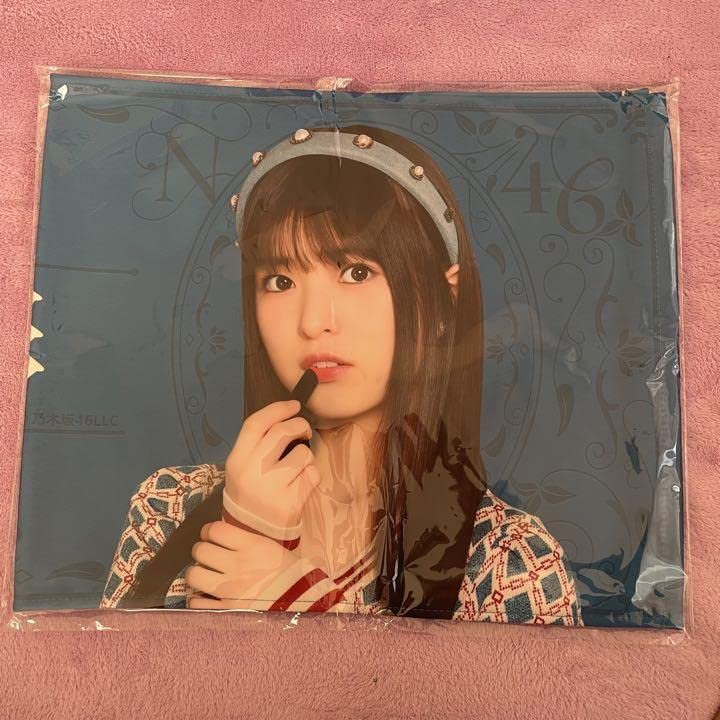 小川彩【S賞】フォトTシャツ　【S賞】フェイスタオル Amazon.co.jp: 当選 S賞 乃木坂46 小川彩 フェイスタオル : ホーム
