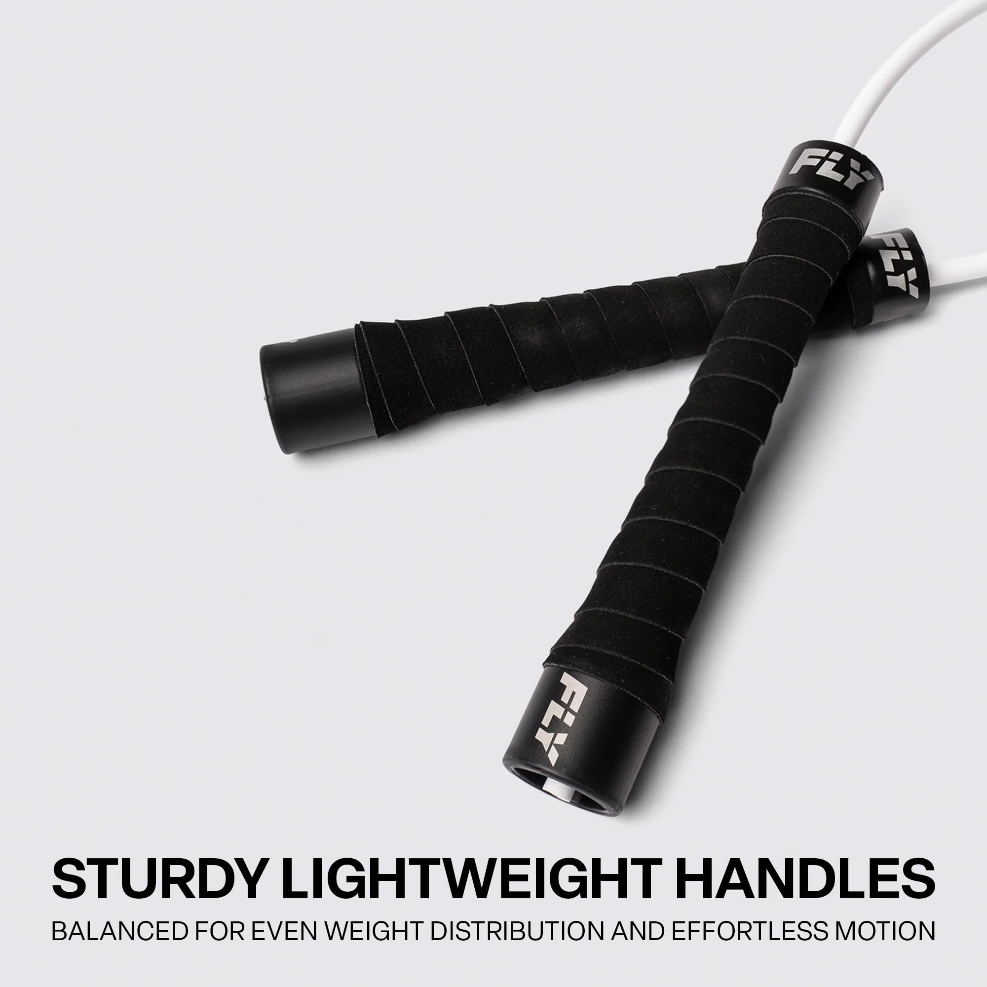 FLY Corda per saltare Ultra Speed – Corda per saltare regolabile in PVC da 3 m con impugnature ergonomiche – Corda per saltare ad alte prestazioni per CrossFit, HIIT e boxe