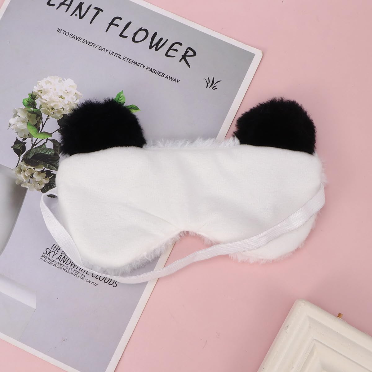 Masque Sommeil Panda Design Doux et Confortable Cache Yeux Occultant pour Dormir Adapté Femmes et Filles Bloque Efficacement la Lumière pour