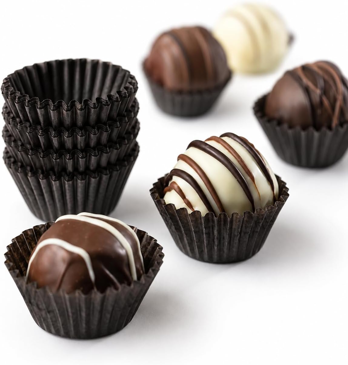 Pastry Chef's Boutique Gold Paper Chocolate Truffles Candy Cups - 1''x 3/4'' - 200pcs