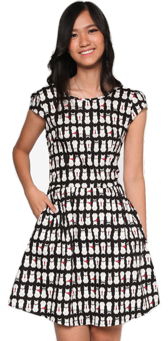MOJONET Women's Cottage Dress Featuring Black and White Cat Prints