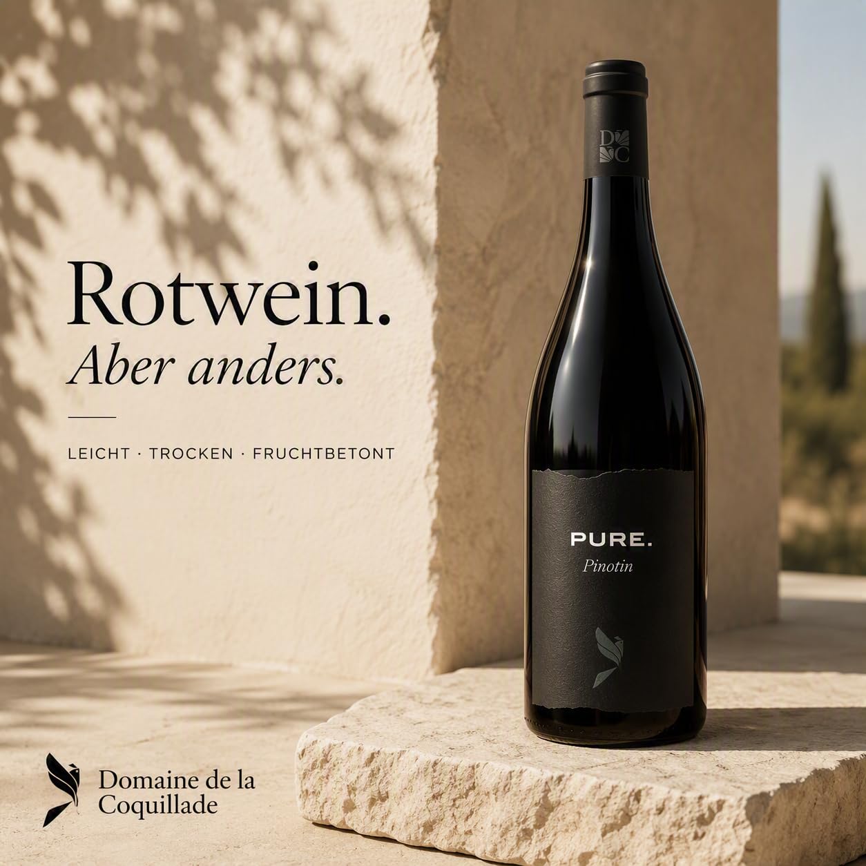 Coquillade PURE. Rouge Pinotin Rotwein Provence mit Ausgießer