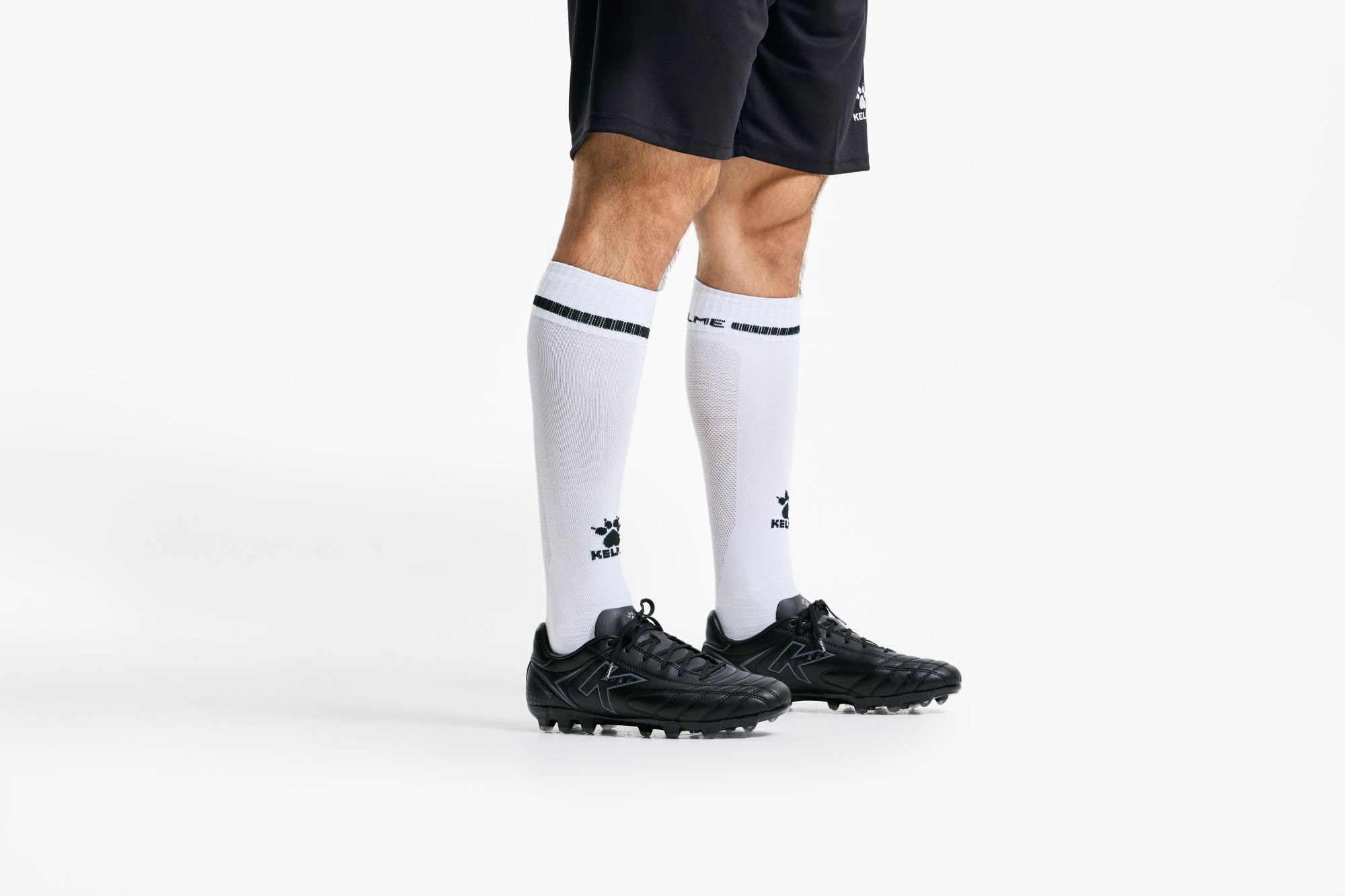 KELME Crampons de football AG pour homme - Chaussures de football respirantes avec support de cheville, noir, 41 EU