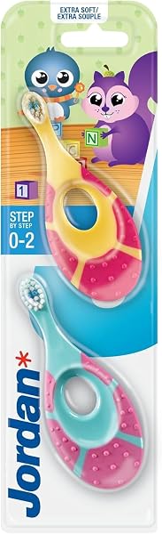 Jordan ® | Step 1 | Cepillo de dientes para bebé 0-2 años | Original con cerdas extra suaves, anillo de mordida suave para encías y fácil agarre | Pack 2 Unidades | Multicolor - 1