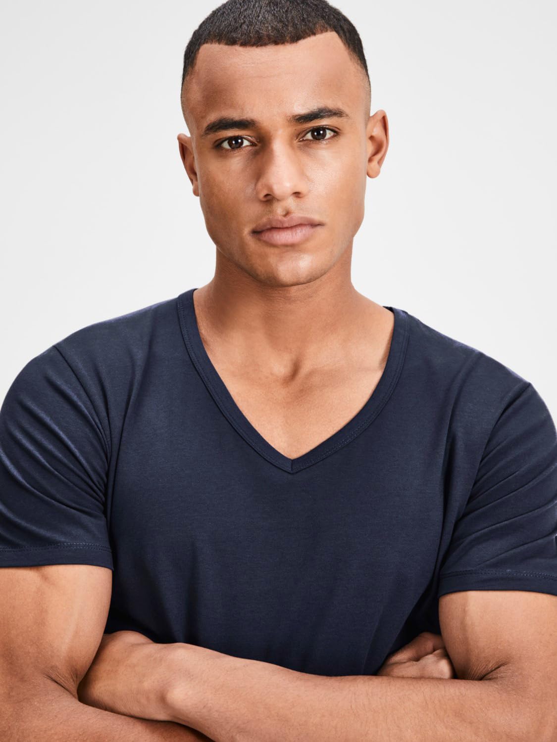 Jack and Jones - Maglietta da uomo basic con scollo a V, confezione da 3, tinta unita, slim fit, in bianco, nero, blu, grigio
