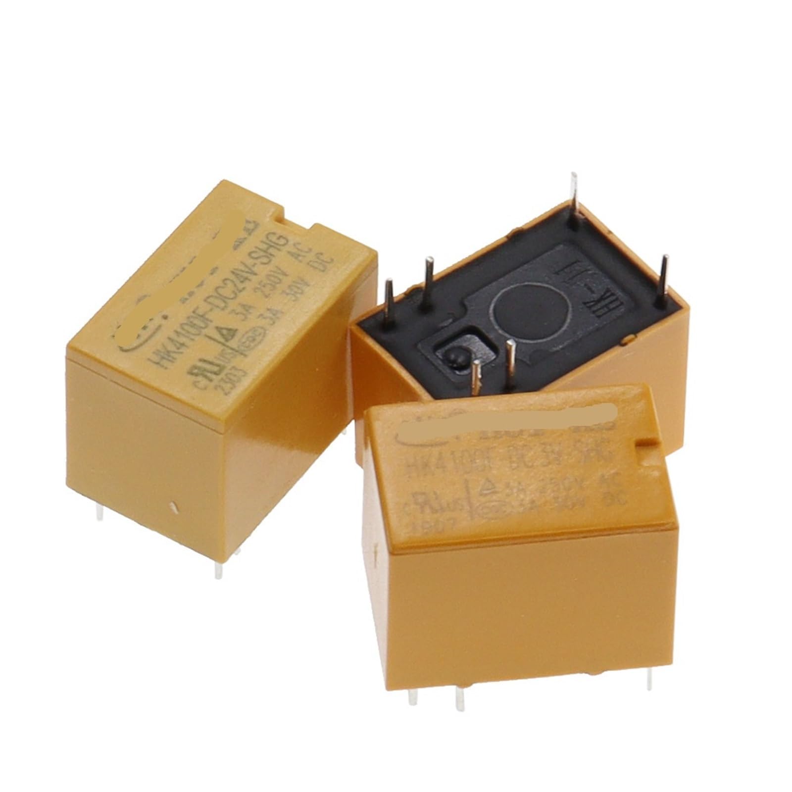 Relé HK4100F evita sobrecargas en circuitos impresos DIP6 de 24V 4