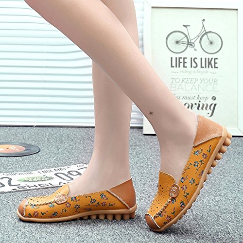 Image of VenusCelia Women's Floral Comfort Walking Flat Loafer