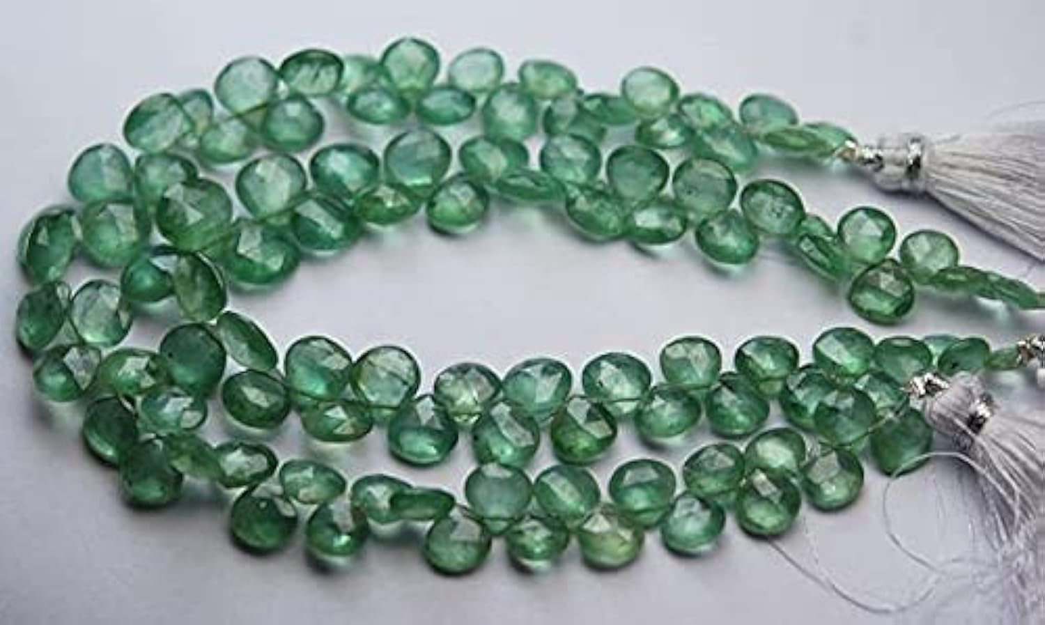 Kyanite verte en fil de 8 pouces pour confectionner vos colliers d'été et bijoux bohèmes chic