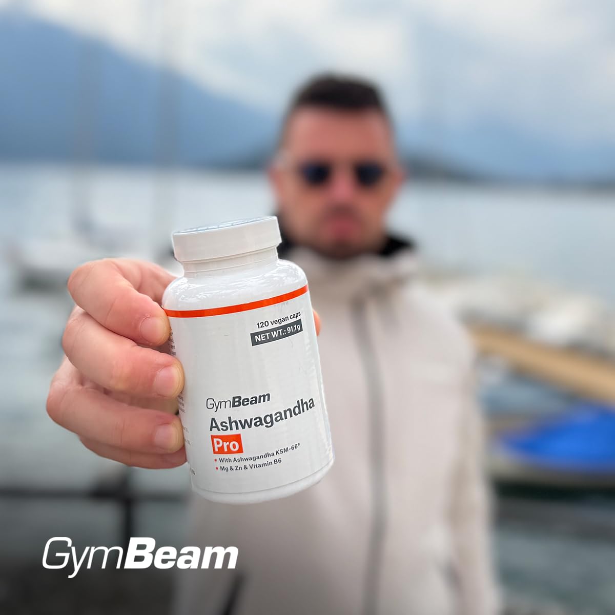 GymBeam Ashwagandha Pro in Capsule, Estratto Vegetale di Ginseng Indiano, Adattogeno per la Salute Mentale e il Sonno, con Magnesio, Zinco e Vitamina B6, Ricco di Withanolidi e KSM-66