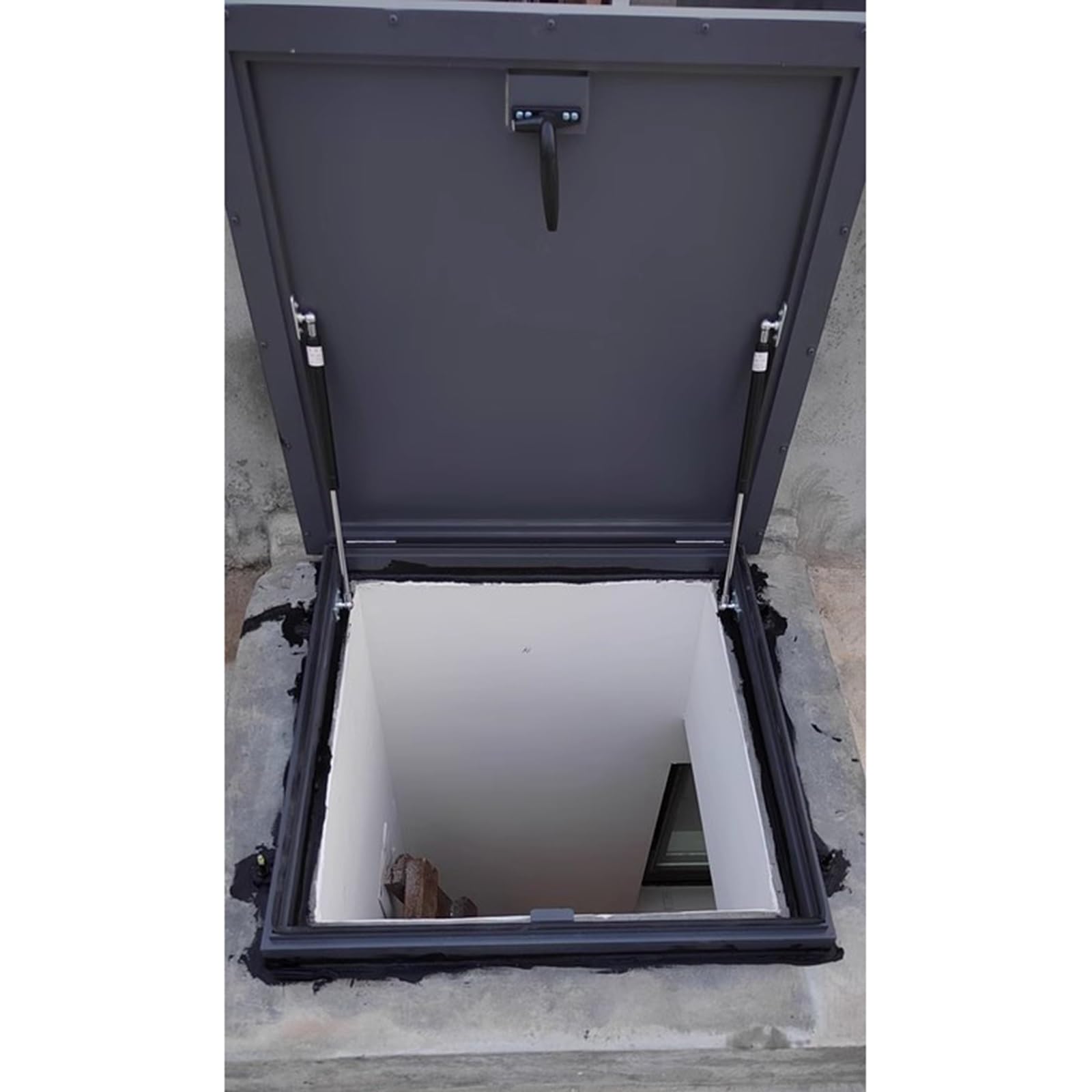 Placa de cubierta de escotilla de techo resistente a la intemperie para escaleras de ático, tragaluces y pozos de registro, puerta de acceso resistente con soportes de elevación, 85 x 90 cm, tapa de
