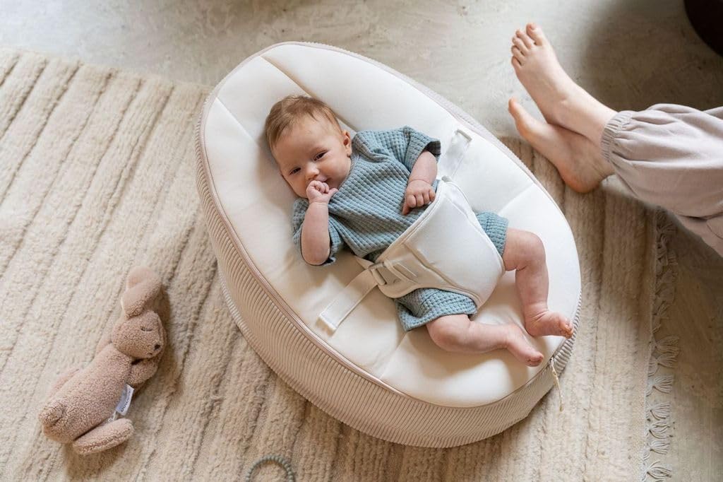 doomoo Transat Bébé Evolutif Fauteuil Enfant Seat'n Grow- Dès la Naissance et jusqu'à 25kg - Ultra Confort - Remplissage Microbilles et Tissus en Coton Doux Oeko-Tex et GOTS, Beige