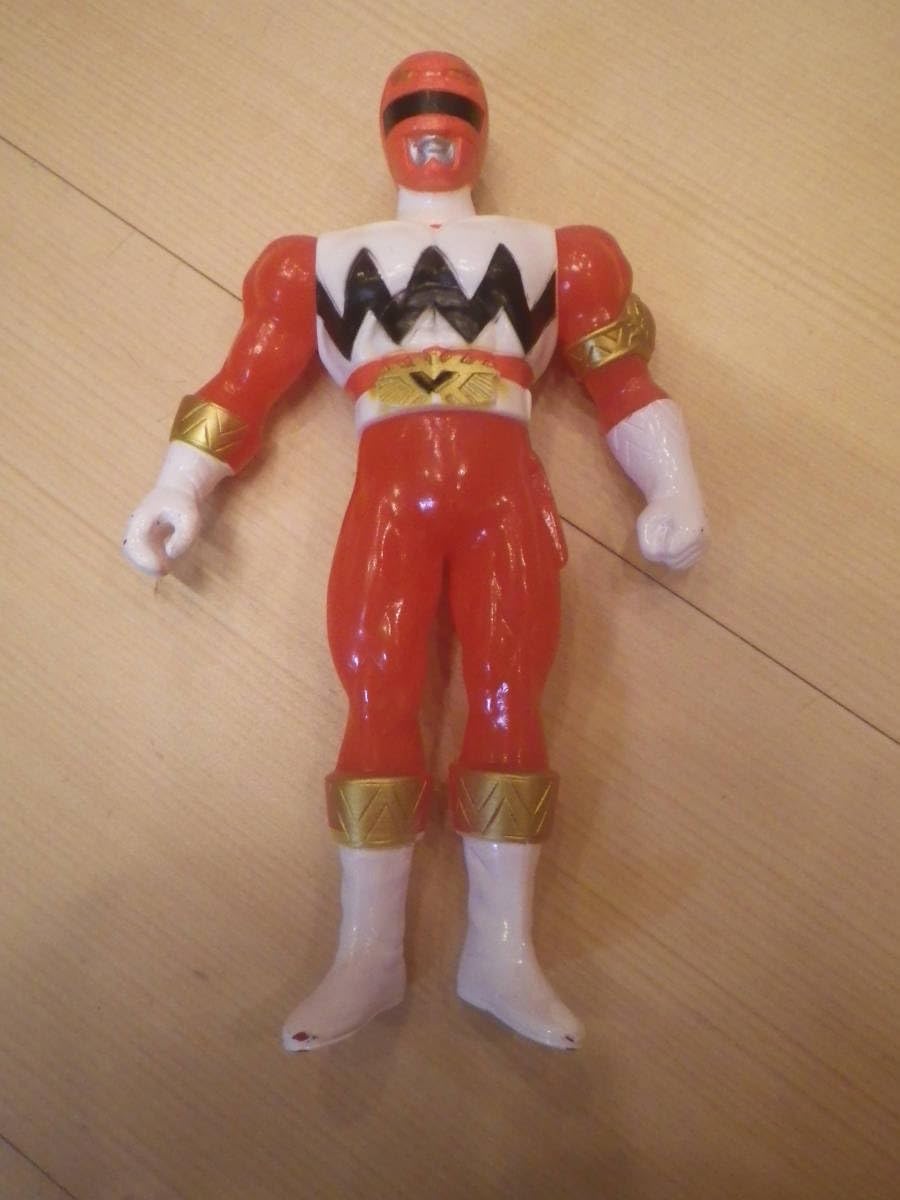 Amazon.co.jp: 星獣戦隊ギンガマン 獣装光 ギンガレッド ソフビ : おもちゃ