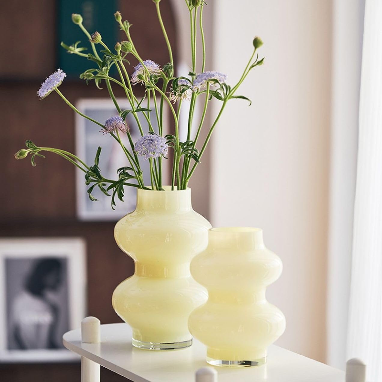 ガラス製花瓶 黄色の花模様　立体ガラス　アクセント花器 93003a05b1abbe321bc12be9a245b5