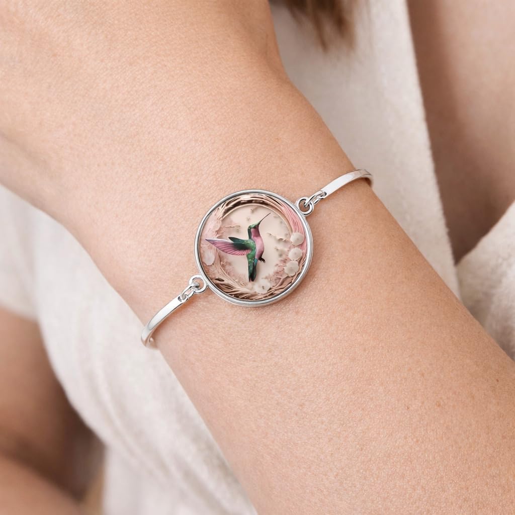 SUPAC Stunning Hummingbird Pendant Necklace - Two Humming Birds Searching for Flower - Fashionable Alloy Jewelry with Delicate Details - Birthday, Party, Gift Idea for Her image 2