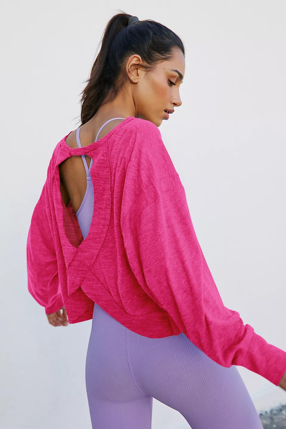 LASLULU Open Back Tops for Women Loose Cropped Workout Athletic T-Shirt Going Out Tops Fall Outifits 2024 Long Sleeve Crop Tops(Pink Small)