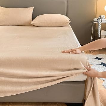 Wcxixo Cosy Double Bed Sheet Flannel Velvet Mattress Protector Winter Warm Breathable Bed Cover Suitable for Single Bed, Double Bed, Bedroom, Dormitory, Hotel, Etc.