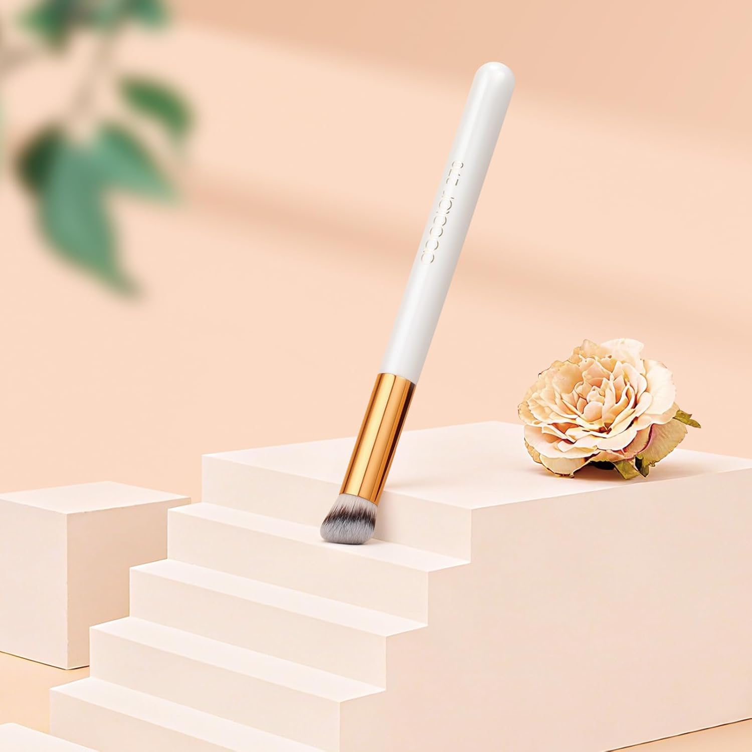 docolor Concealer Brush 270 Angled Concealer Brushes Under Eye Mini Angled Flat Top Kabuki Nose Contour Brush for Concealing Blending Setting - Image 9