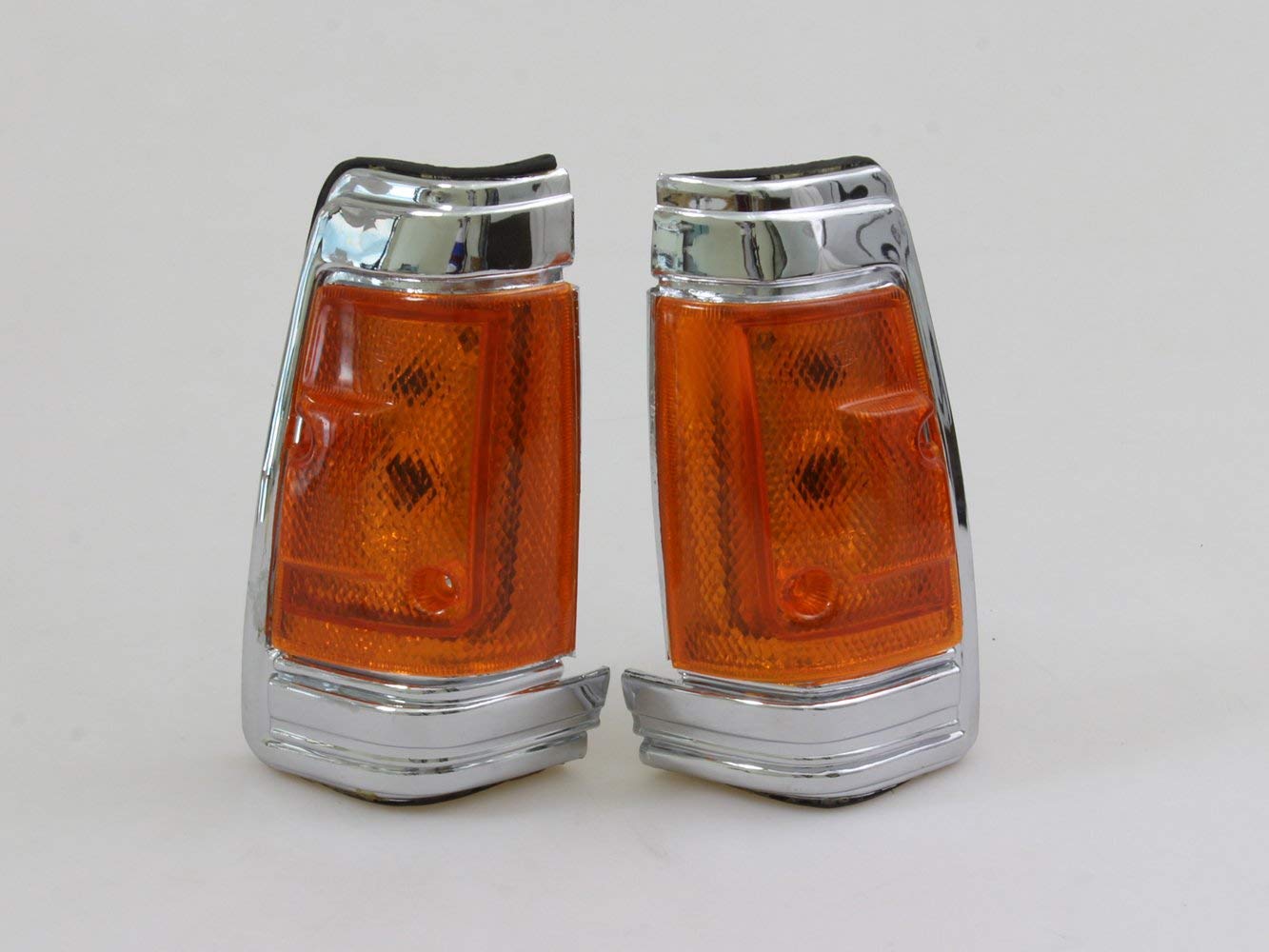 Front Side Signal Light Lamp Chrome Amber Len RH & LH Fit for Nissan Datsun 720 UTE 1980–1989