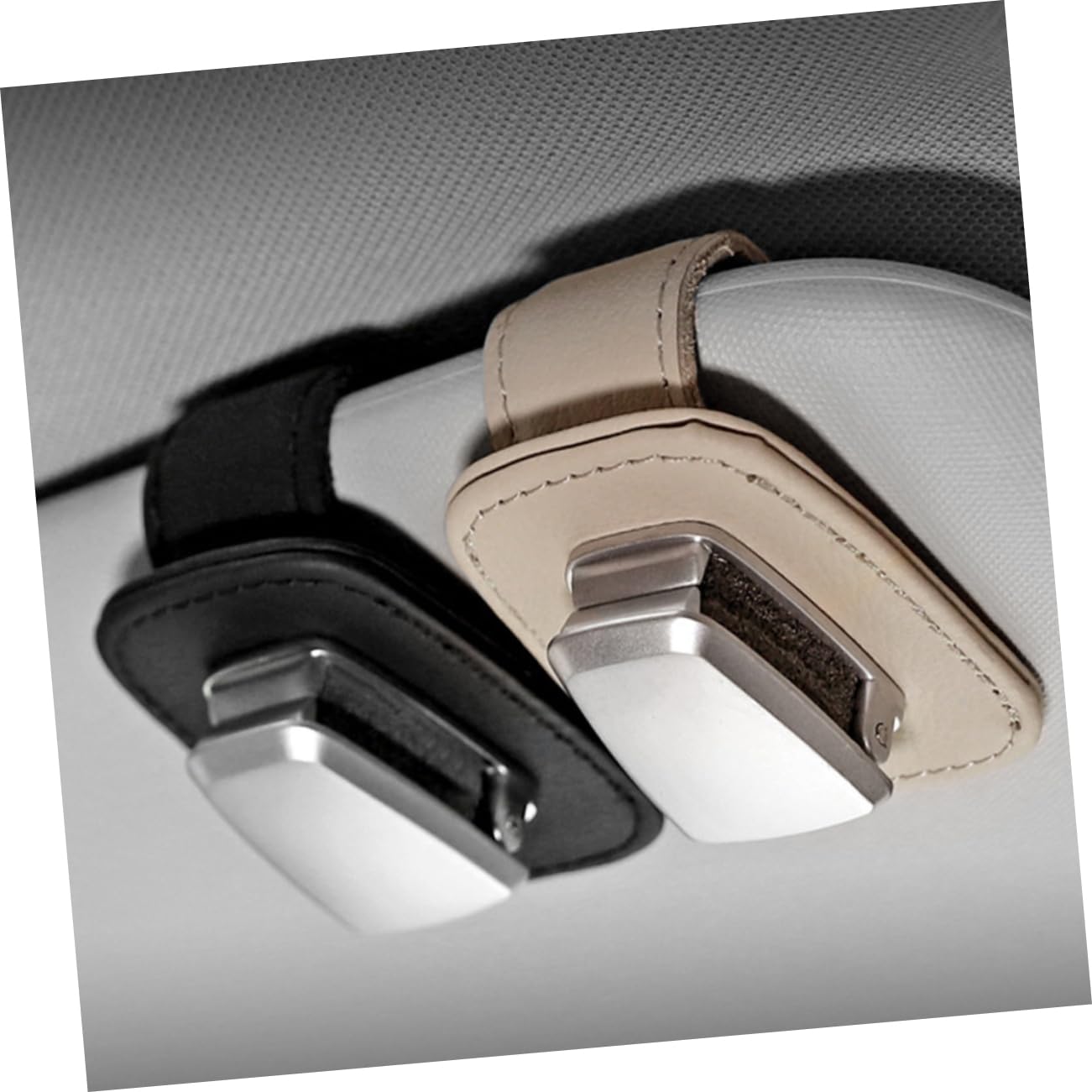 SOLUSTRE 4pezzi Supporto Occhiali Per Auto Pelle Clip Visiera Per Occhiali Da Sole e Biglietti Accessorio Pratico e Multifunzionale Per Veicoli