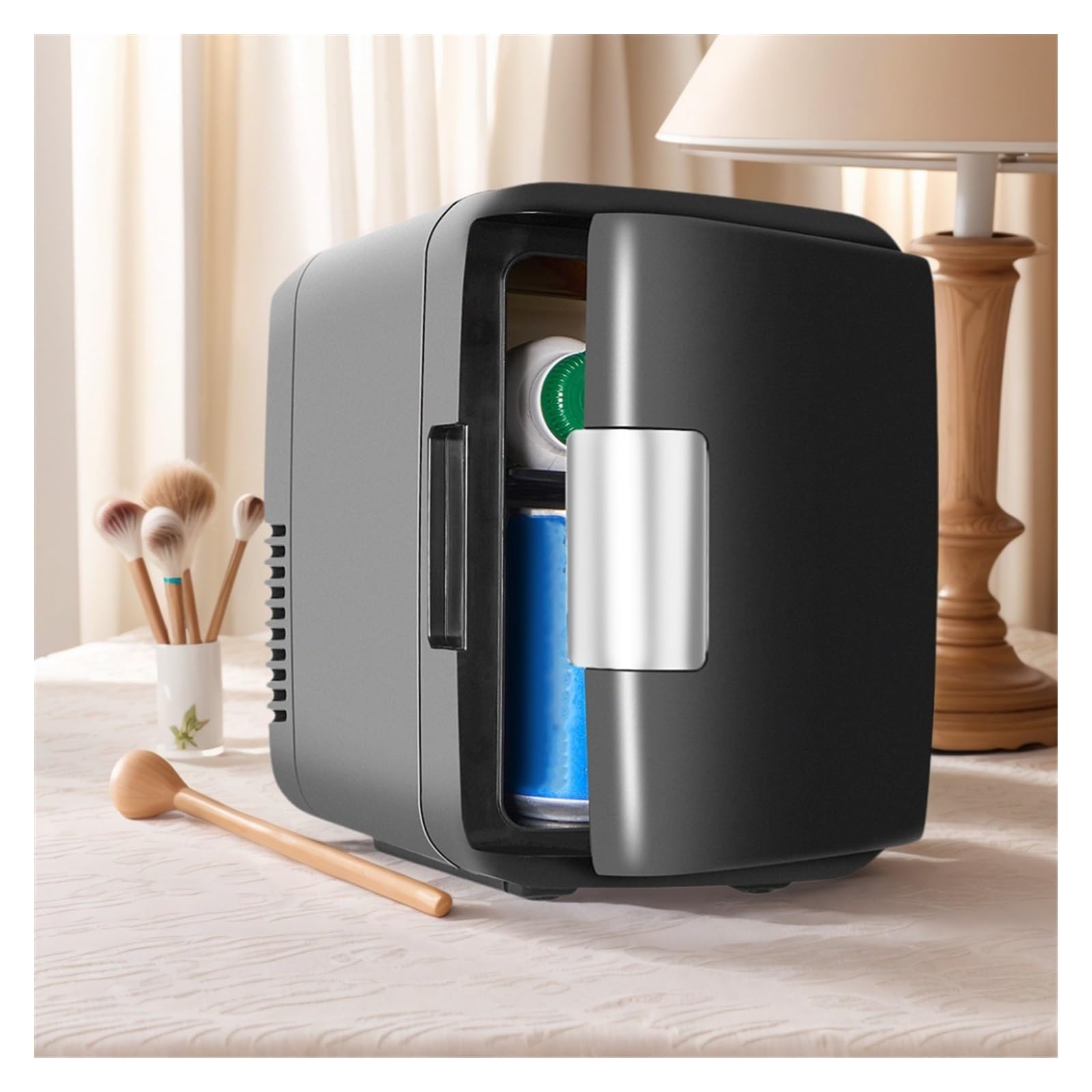 Mini refrigerador portátil Multifuncional de 4 l/6 latas, silencioso, for Maquillaje y Cuidado de la Piel, for el hogar y el Coche, 12 V/120 V(Pink)