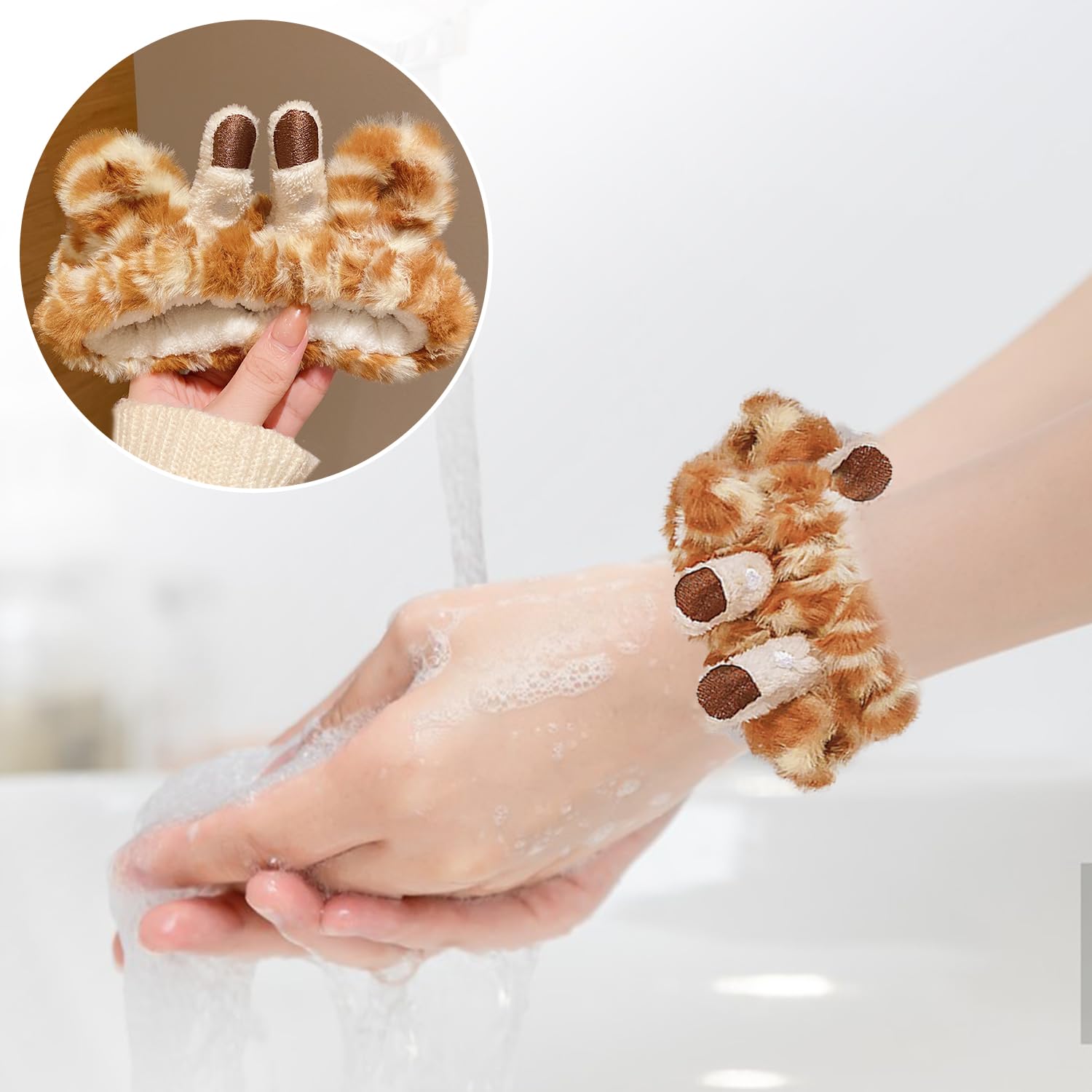 NAUZE 3Pieces Giraffe Headband with Wristbands Set Giraffe Face Wash Makeup Headband and Wristbands Elastic Hair Band Spa Wrist Towels for Face Washing - Image 4