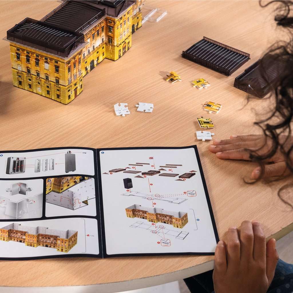 Ravensburger - Puzzle 3D Building - Buckingham Palace illuminé - A partir de 8 Ans - 216 pièces numérotées à Assembler sans Colle - Accessoires de Finition Inclus - 12529