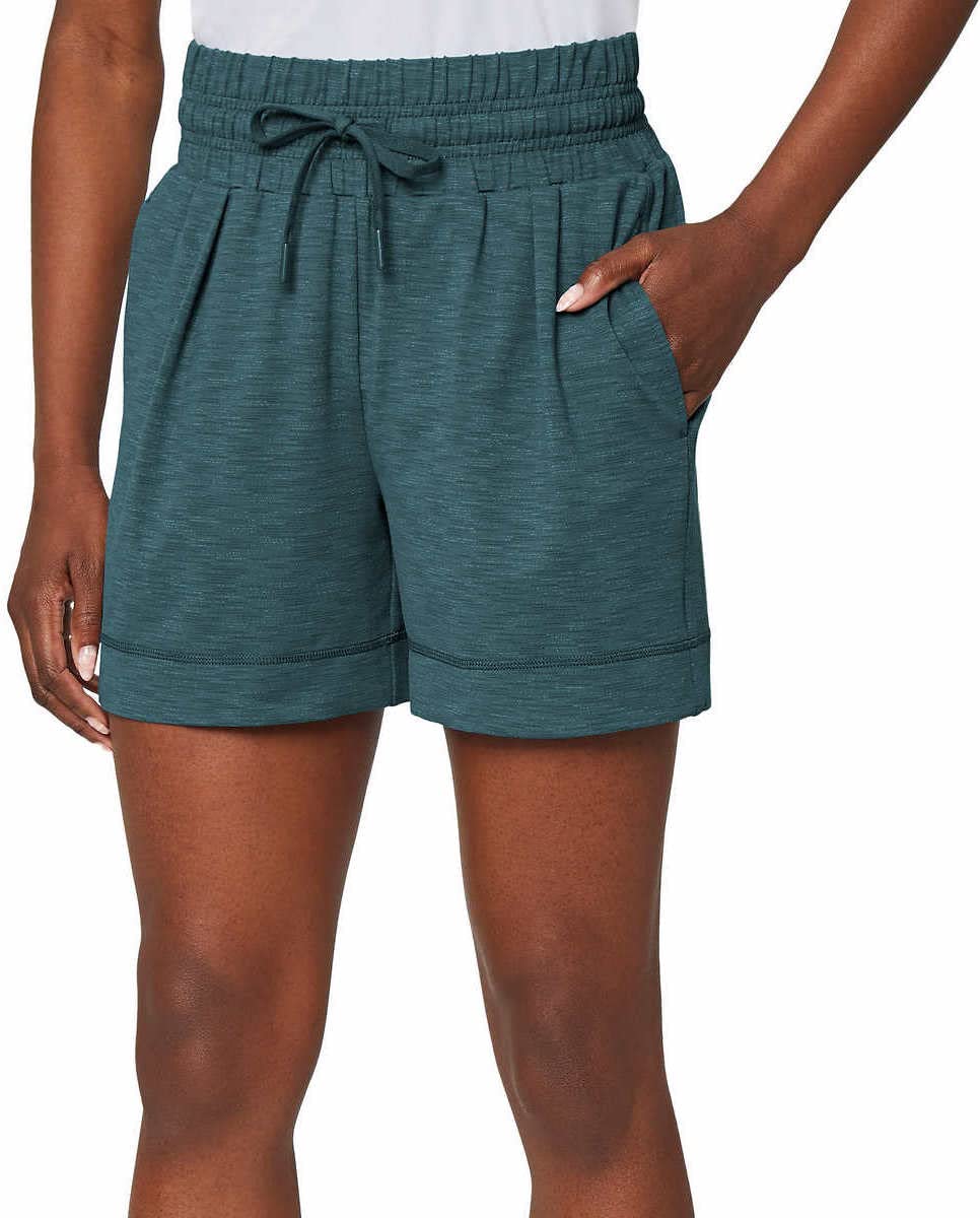 MondettaWomens Everyday Pull On Walking Short