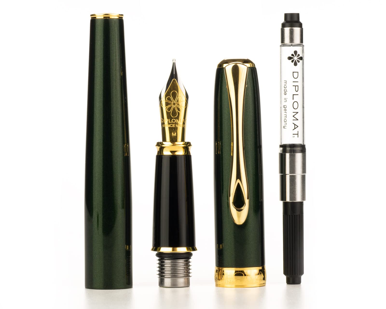 Diplomat Excellence A2 Evergreen vergoldet, Füllfederhalter im Set mit Stiftetui aus Leder, Schreibtinte und Konverter, Füller mit Edelstahlfeder Stärke M, Füllhalter-Set