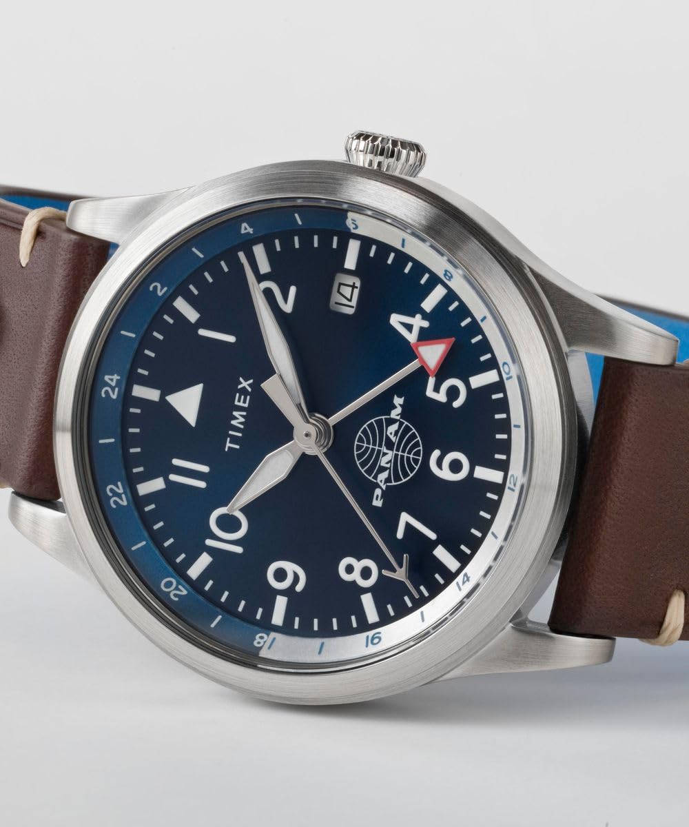 Timex Herren Analog Quarz Armbanduhr Waterbury GMT x Pan Am