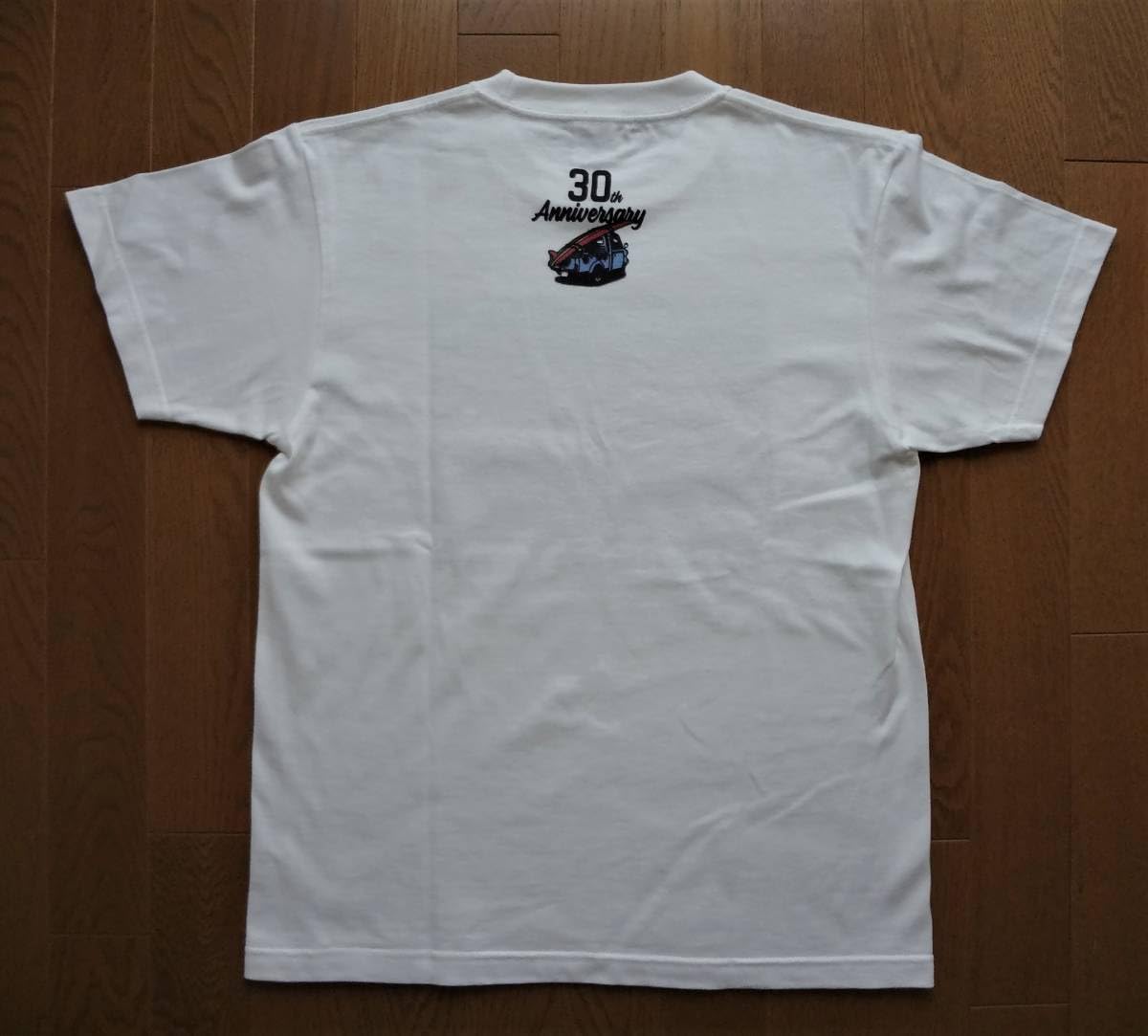 Amazon.co.jp: 稲村ジェーン30th記念限定Tシャツ サザンオールスターズ 