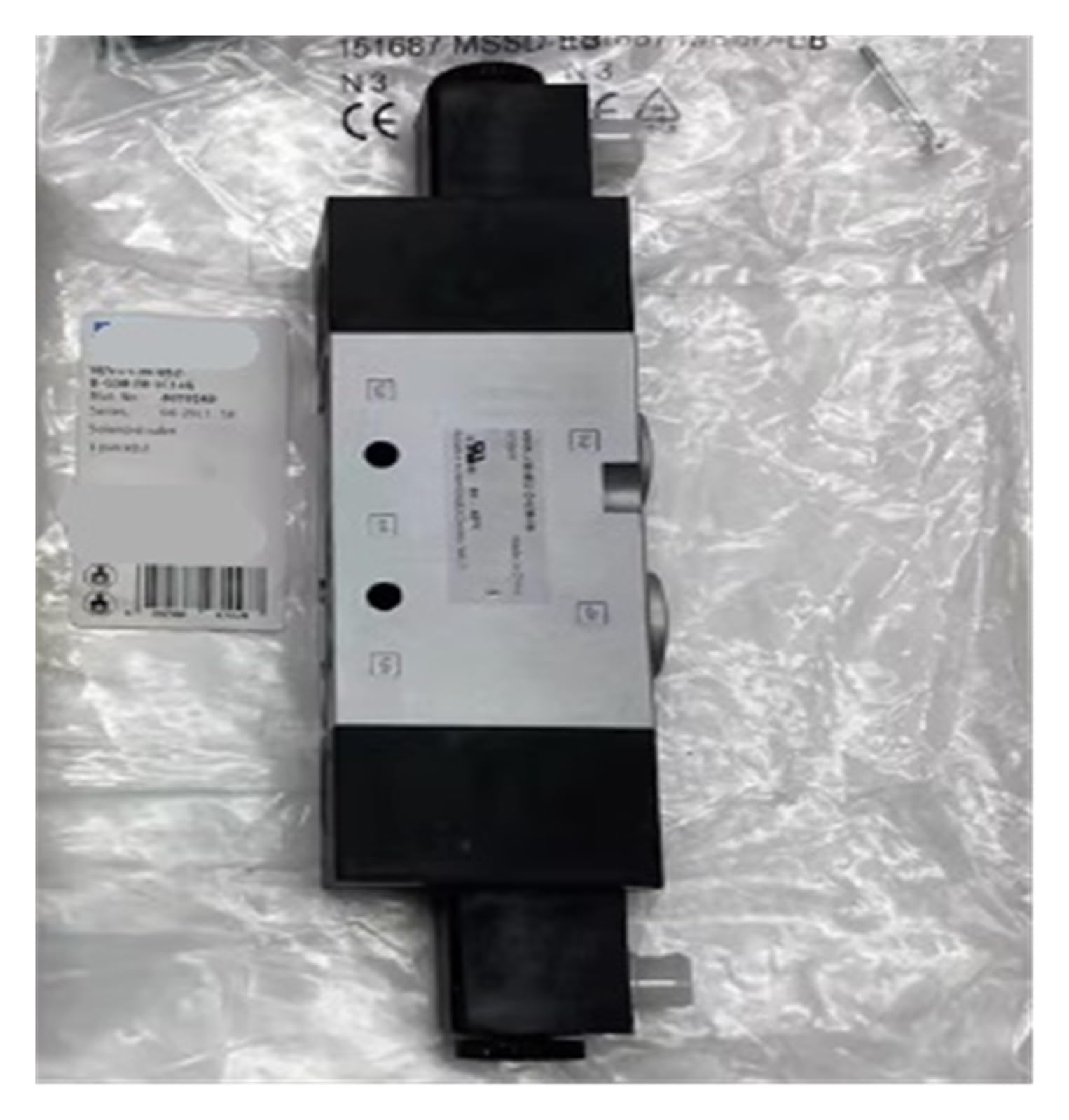 Distributeur pneumatique VUVS-L30B52-D-G38-F8 électrovanne 575609 G3/8 industriel