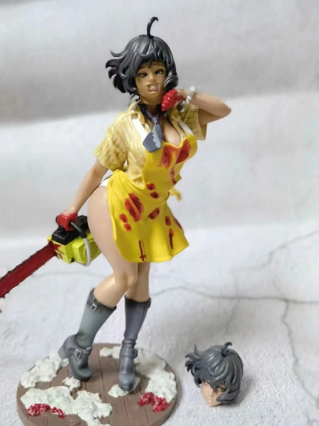 Amazon | テキサスチェーンソー虐殺レザーフェイス美少女像像