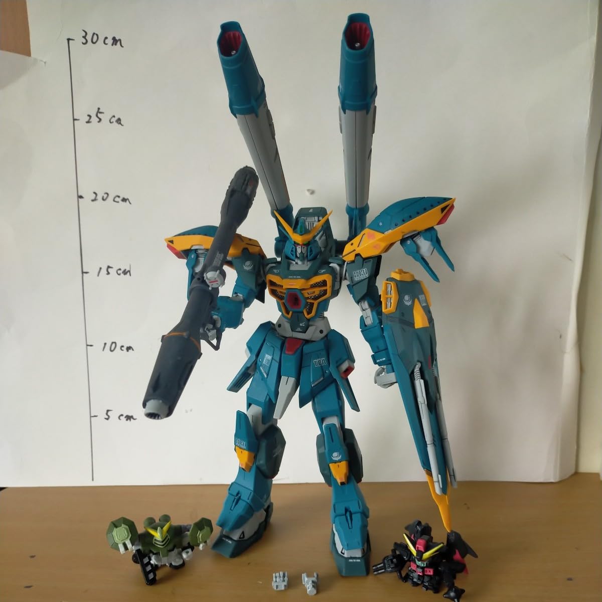 Amazon | MG フルメカニクス 1/100 カラミティ 塗装 完成品 SEED 