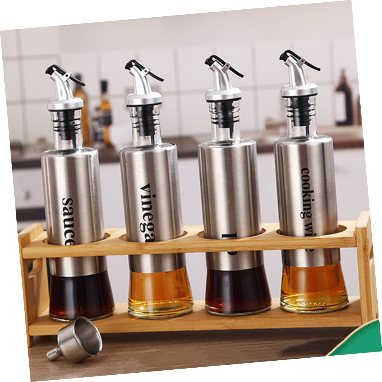 STOBAZA 4pcs Press Type Electroplating Oil Bottle Nozzle Gold and Silver Kitchen Accessories Cooking Oil Measure Dispenser Sauce Bottle Nozzle