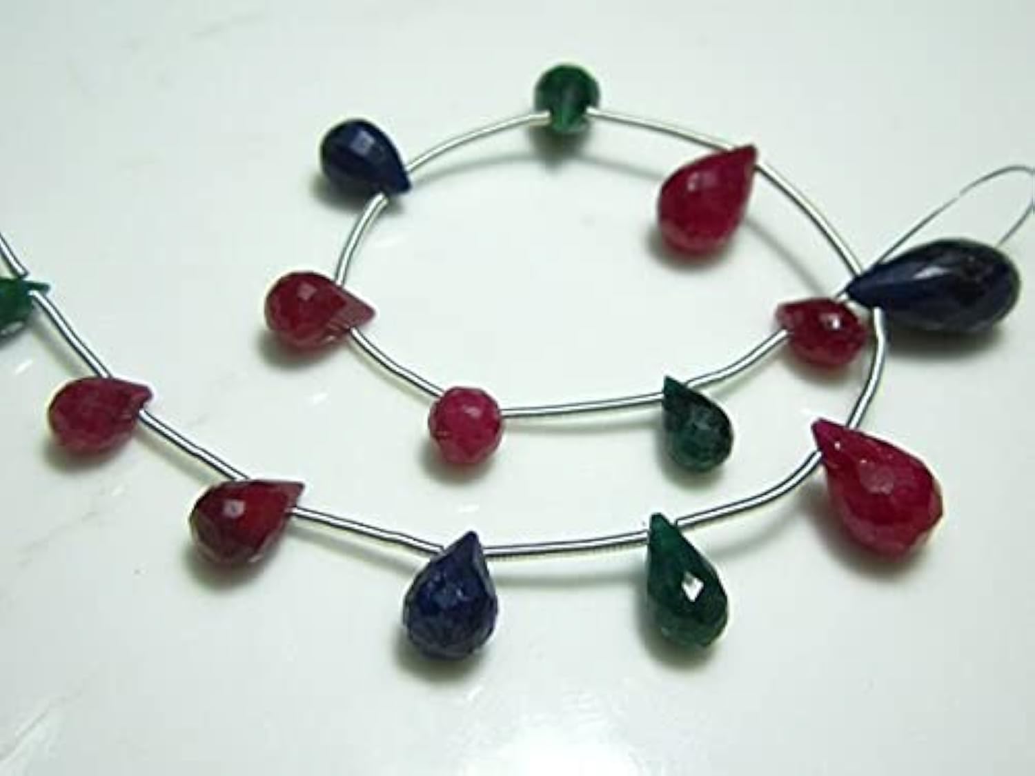 Perles de rubis véritables LKBEADS pour remplacer les imitations en plastique de vos colliers