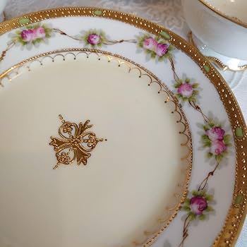 オールドノリタケ　カップ＆ソーサー　皿　プレート　アンティーク　トリオ Amazon.co.jp: オールドノリタケ カップ ソーサー 皿 プレート