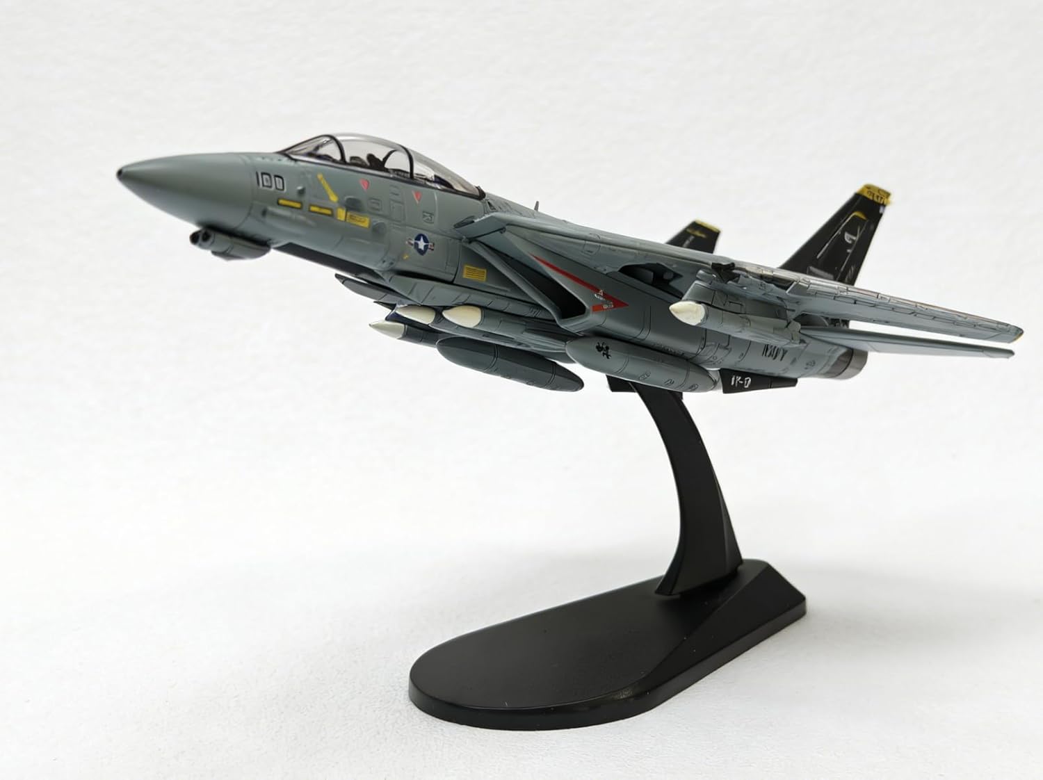 F-14D Super Tomcat Model, Military Fighter Jet for Collections, 1:100 Metal Diecast Highly Detailed Aircraft.