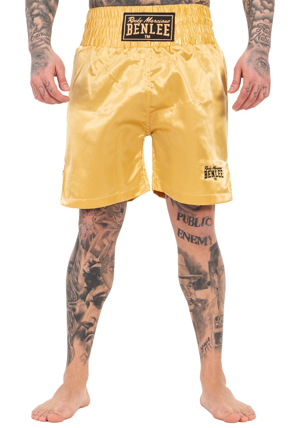 Sportartspezifische Bekleidung