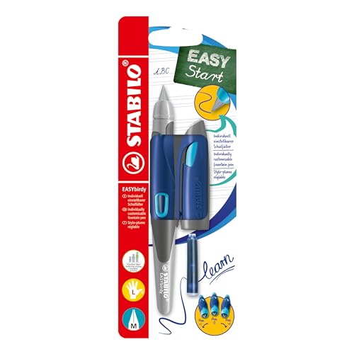 STABILO - Ergonomischer Schulfüller für Linkshänder mit Standard-Feder M - EASYbirdy in mitternachtsblau/azur - Einzelstift - inklusive Patrone und Einstellwerkzeug - Schreibfarbe blau (löschbar) STABILO - Ergonomischer Schulfüller für Linkshänder mit Standard-Feder M - EASYbirdy in mitternachtsblau/azur - Einzelstift - inklusive Patrone und Einstellwerkzeug - Schreibfarbe blau (löschbar)