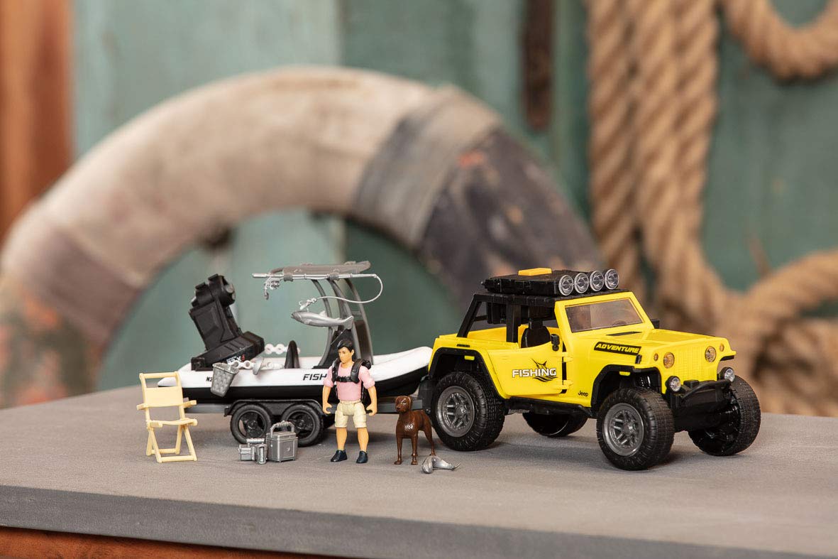 Dickie Playlife Set Pesca con Jeepster Commando con rimorchio, Barca, Personaggio articolato, luci Suoni e Accessori