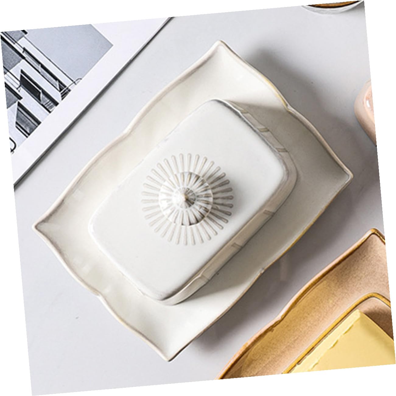 Beurrier Céramique Blanc Couvercle, Plateau à Beurre Pratique Conservation des Aliments, Décoration Cuisine Service à Domicile