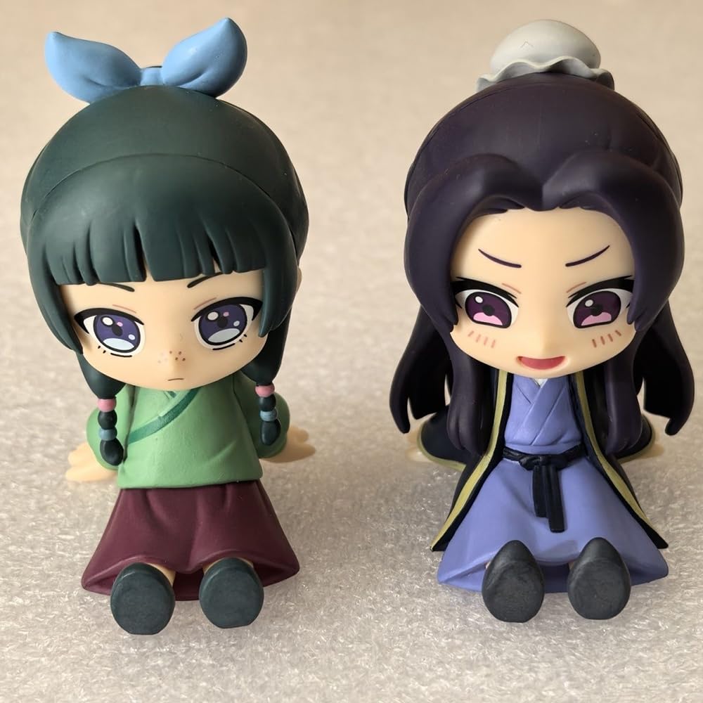 Figuras De Anime Maomao Y Jinshi De 10 Cm – Set De 2 Muñecos Sentados En PVC Para Decorar Escritorios Y Coleccionar